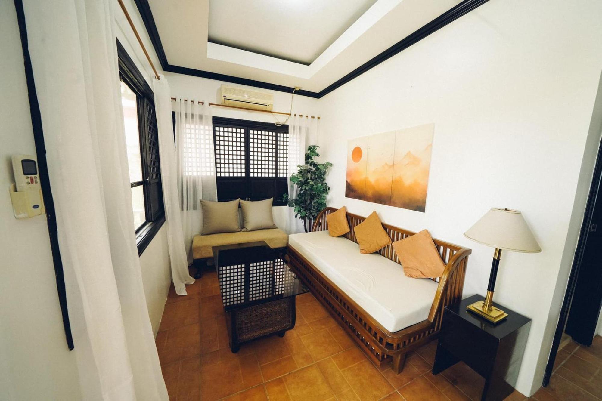 Grand Villa Laguna Bay Екстериор снимка
