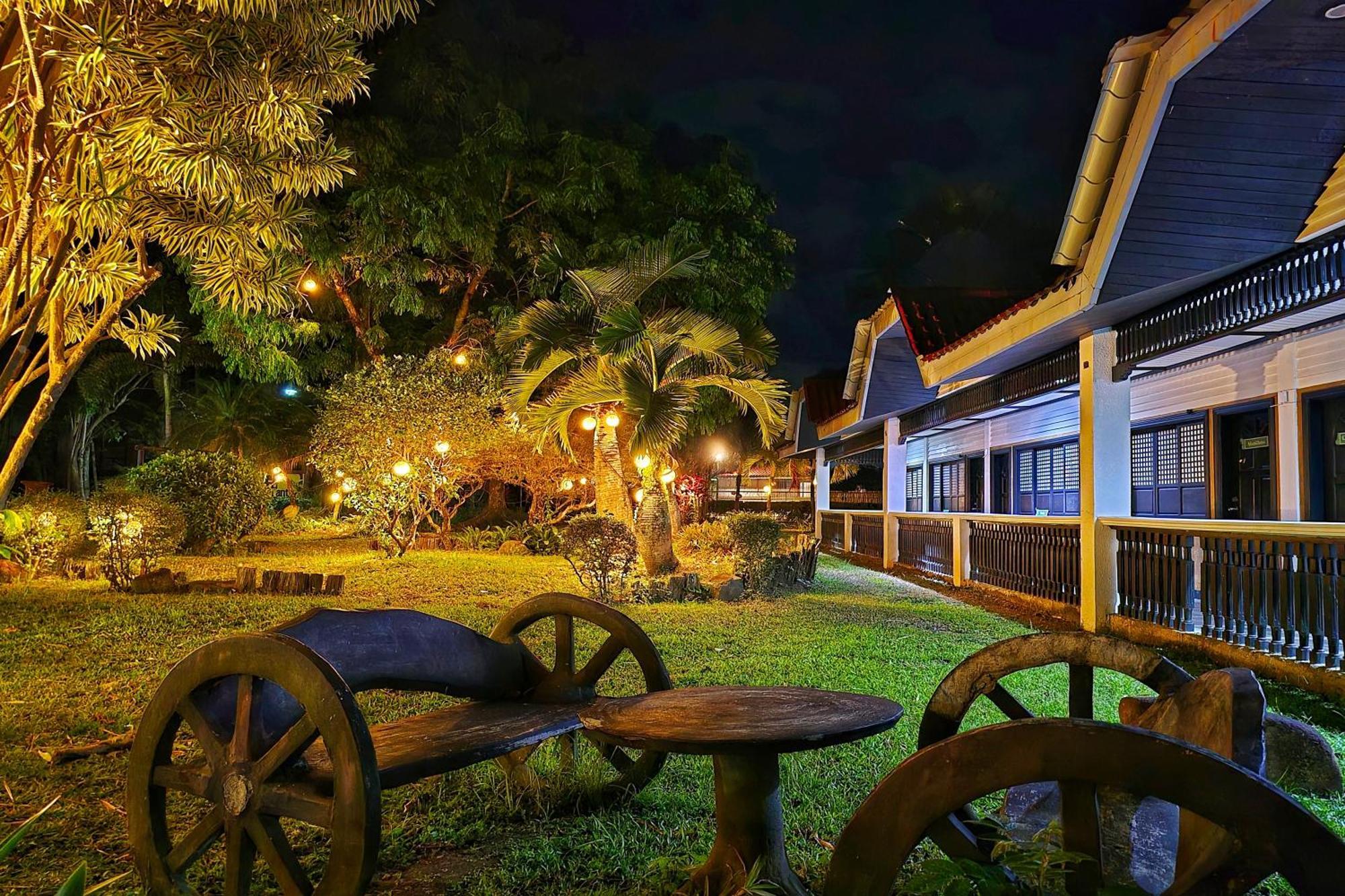 Grand Villa Laguna Bay Екстериор снимка